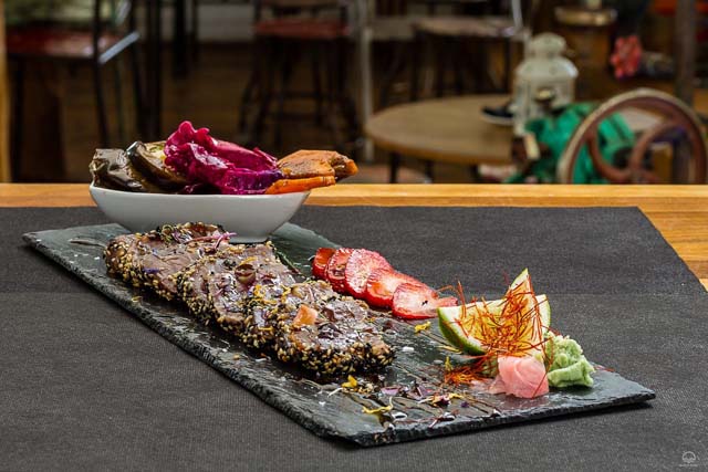 A world of flavours that explodes in your mouth when you taste the gastronomy of Campo de Gibraltar.