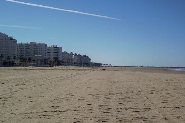 Último Expulsar a Blanco Playa de Valdelagrana - Playa en El Puerto de Santa María - Tudestino