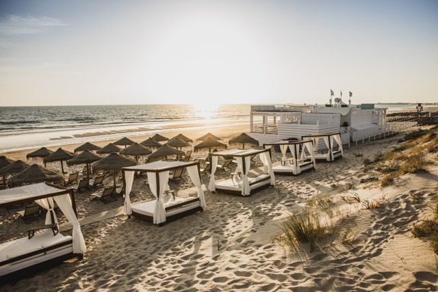 Duna Beach Club - Hotel Melia Sancti Petri - Chiringuito en la Playa de la Barrosa 2021