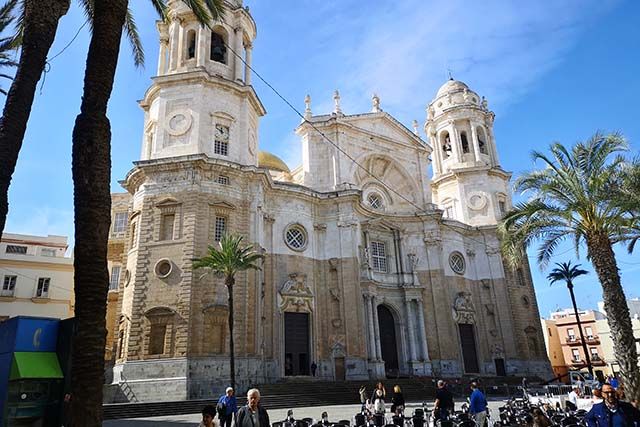 What to See in Cadiz City