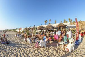 Impresiones del Beach Club demente Puerto Playa de las Redes 2023